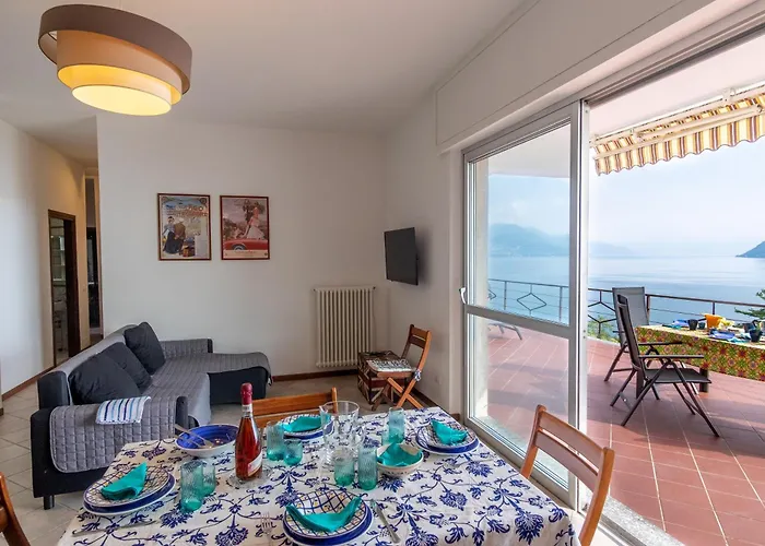 Casa Di Angela Stresa