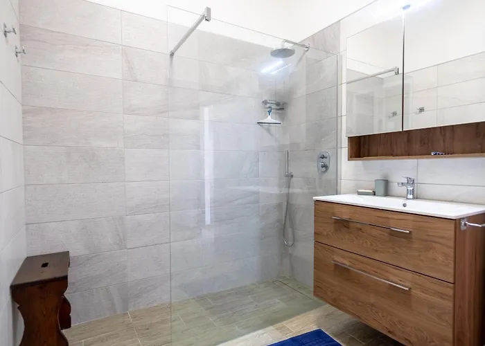 Casa Di Angela Апартаменти Стреза